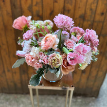 Load image into Gallery viewer, Vibrant Spring Small