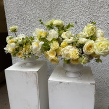 Load image into Gallery viewer, Lemon Merengue Small
