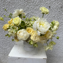 Load image into Gallery viewer, Lemon Merengue Small