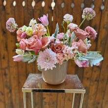Load image into Gallery viewer, Vibrant Spring Large
