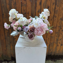Load image into Gallery viewer, Strawberry Lilac Small