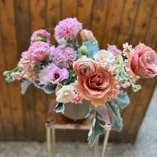 Load image into Gallery viewer, Vibrant Spring Small