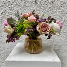 Load image into Gallery viewer, La Femme small