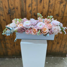 Load image into Gallery viewer, Pesach Pastel Runner