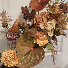Load image into Gallery viewer, Thanksgiving Bouquet Petite