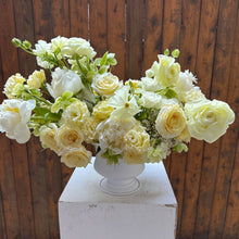 Load image into Gallery viewer, Lemon Merengue Small
